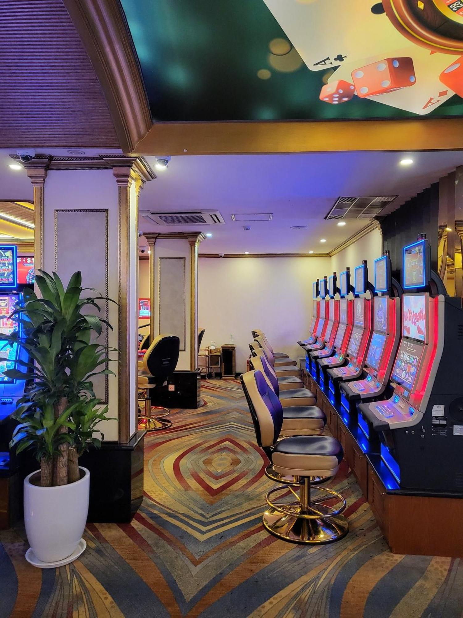 Bao Son International Hotel Ханой Экстерьер фото