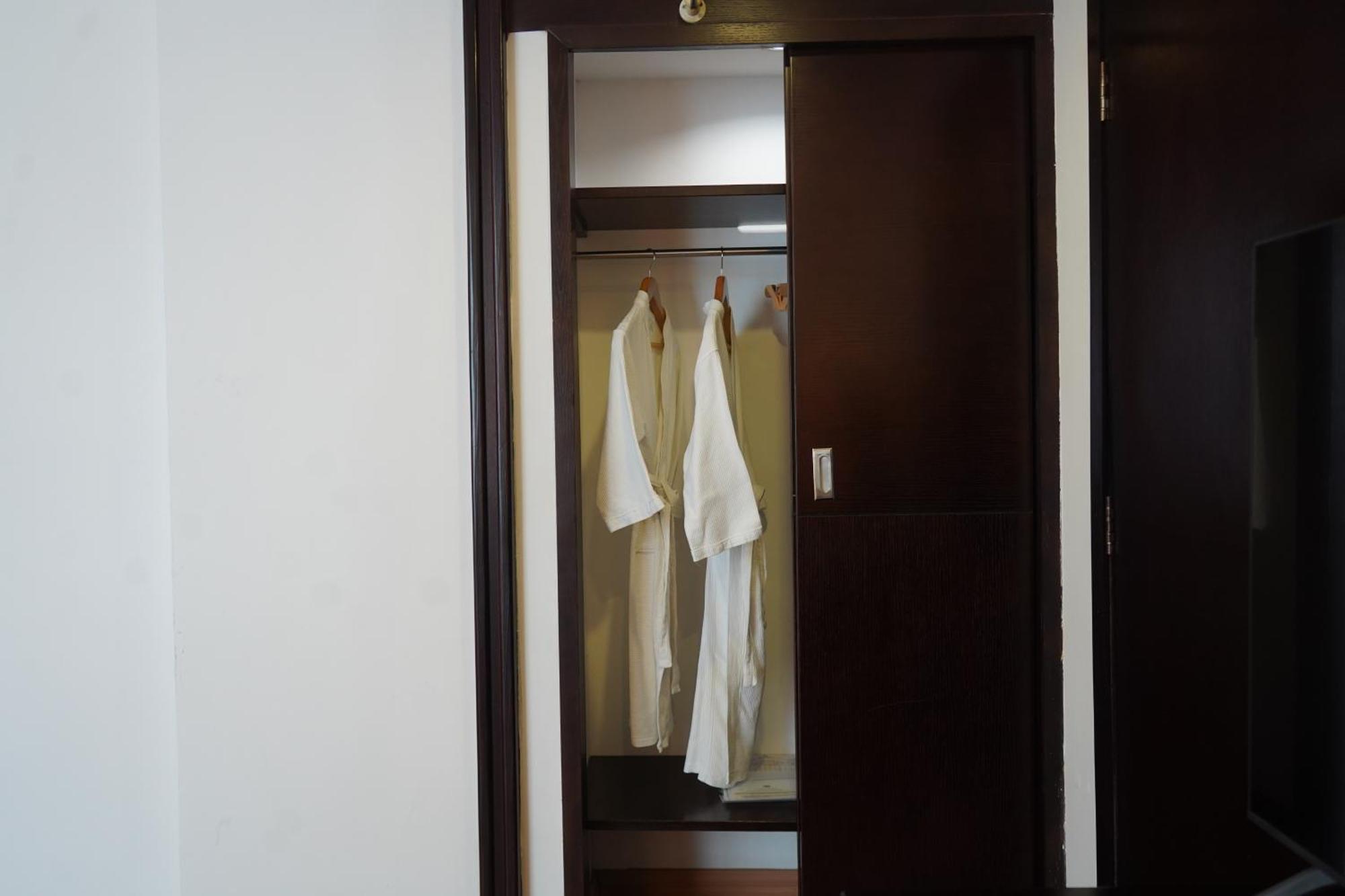 Bao Son International Hotel Ханой Экстерьер фото