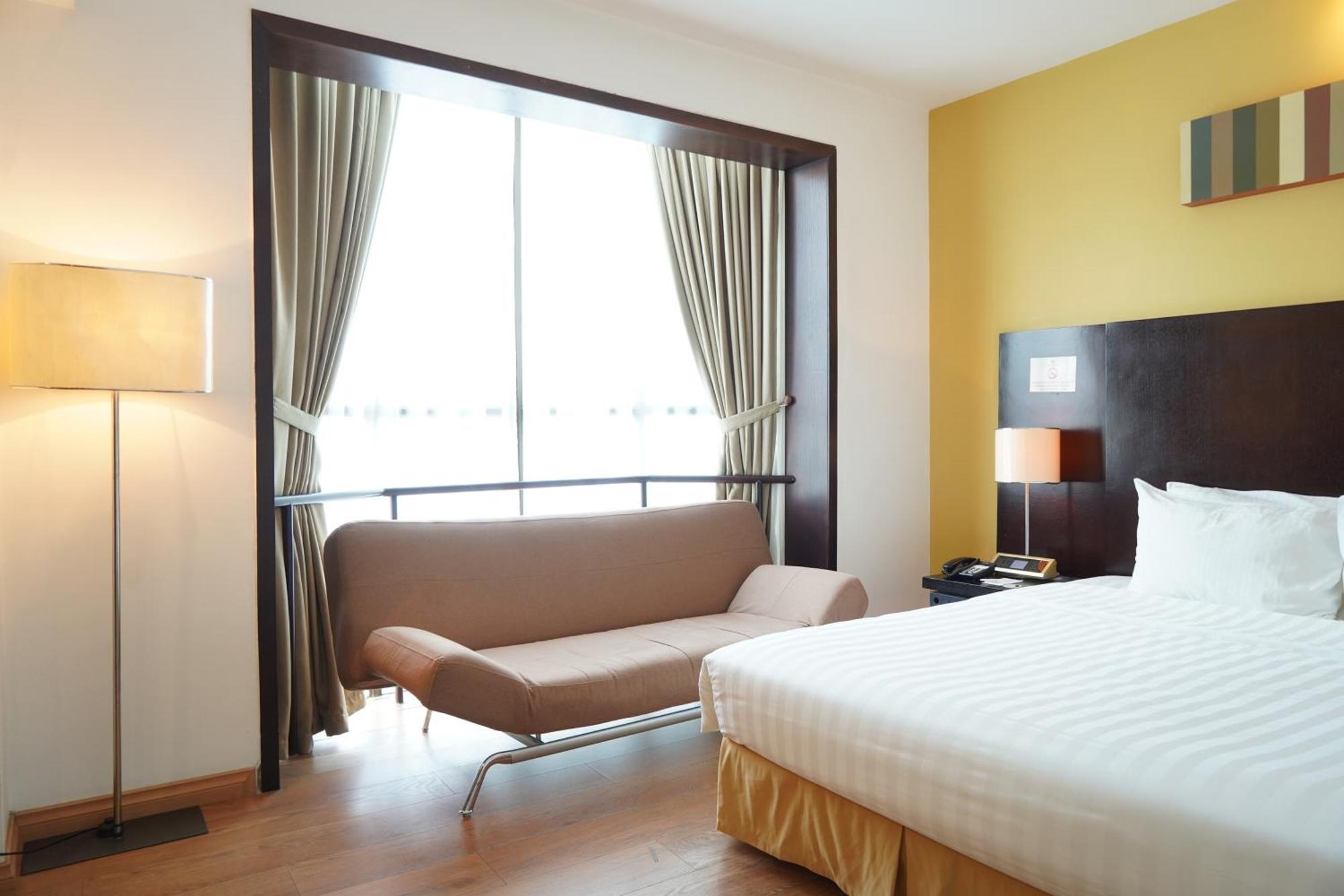 Bao Son International Hotel Ханой Экстерьер фото